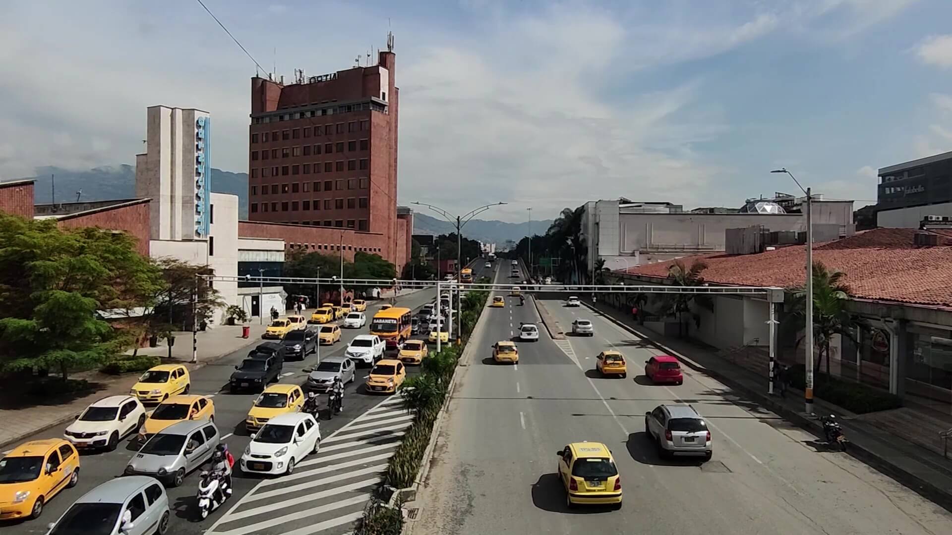 11 % disminuyó tiempo de viaje por nuevo pico y placa