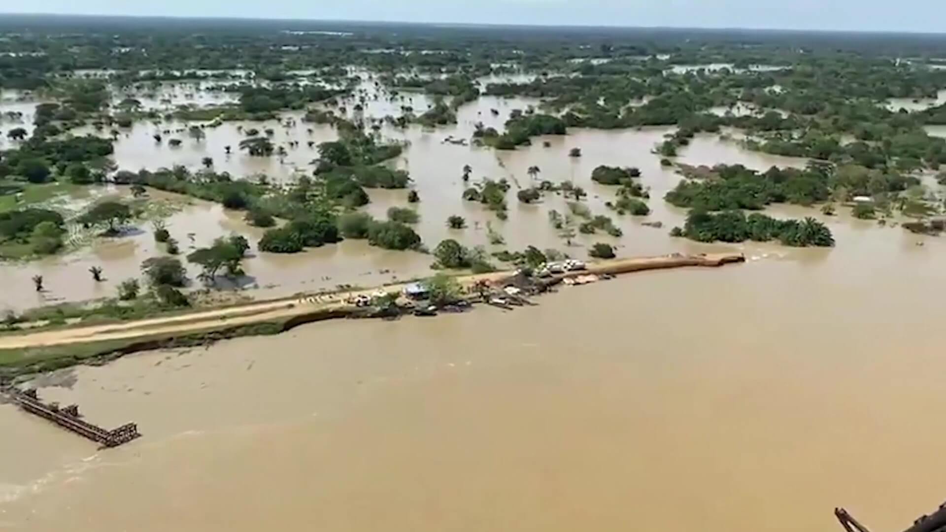 Cerrarán chorro generado por rompimiento de jarillón