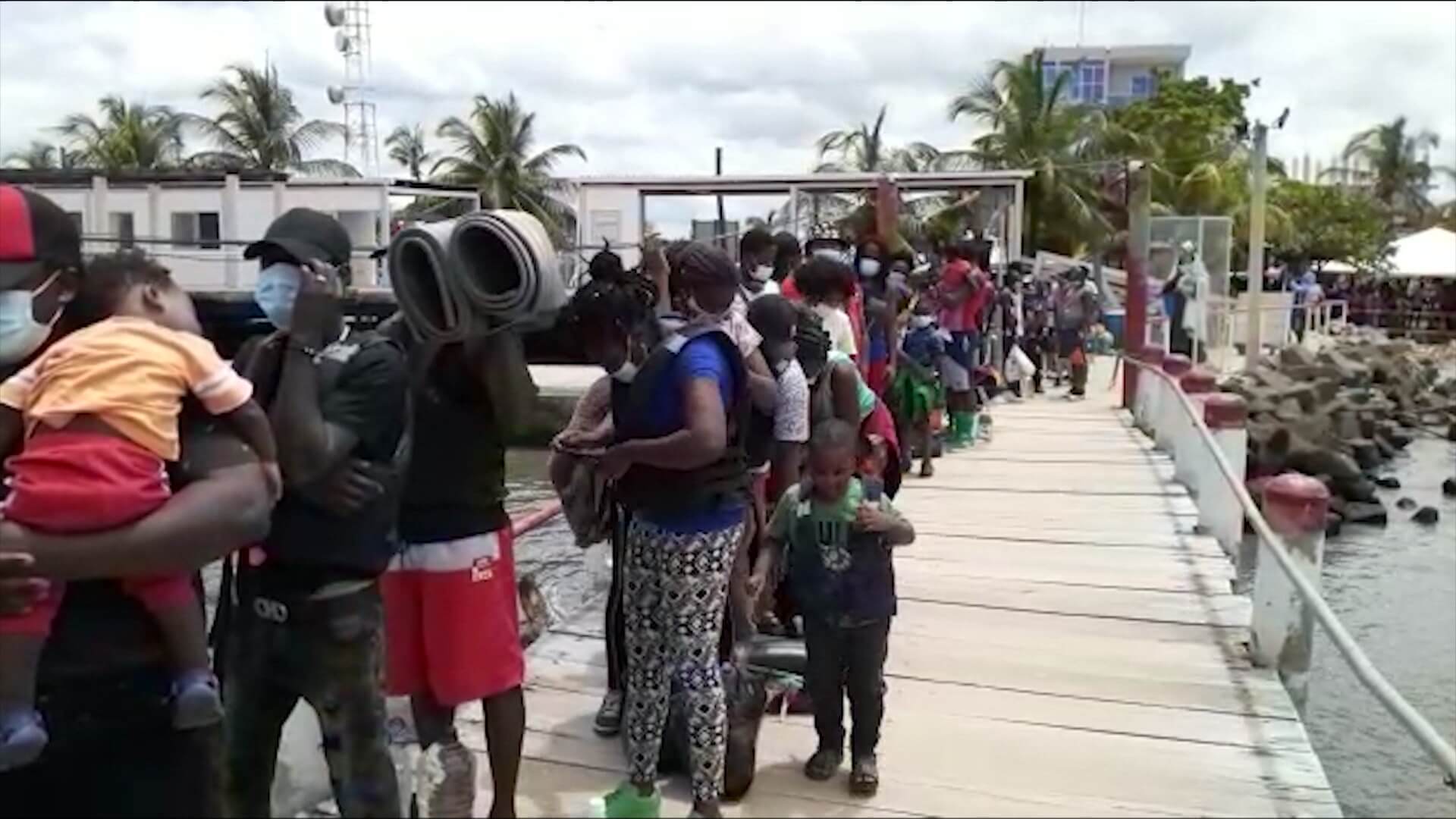 Ya serían 19 mil los migrantes acumulados en Necoclí