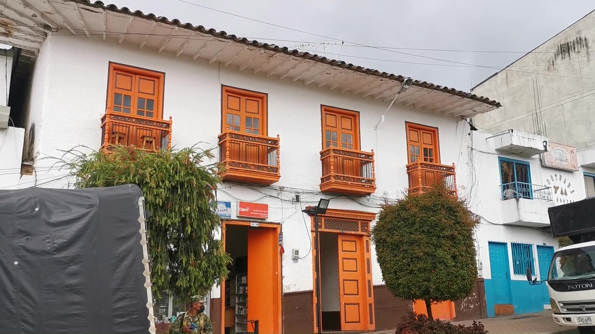 La casa de color naranja, un patrimonio de 200 años