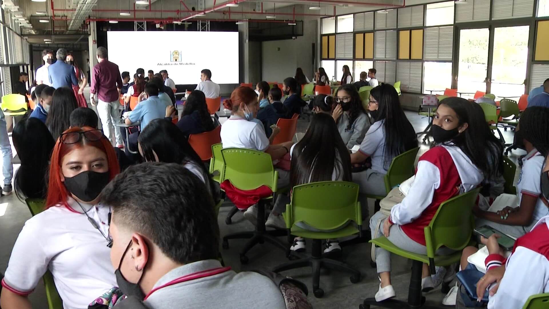 Lanzan convocatoria para aprender programas digitales