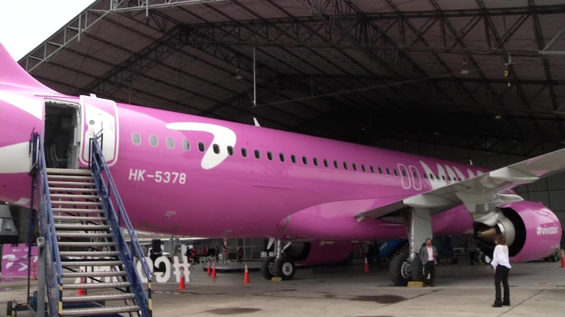 Nuevo avión rosa por la inclusión