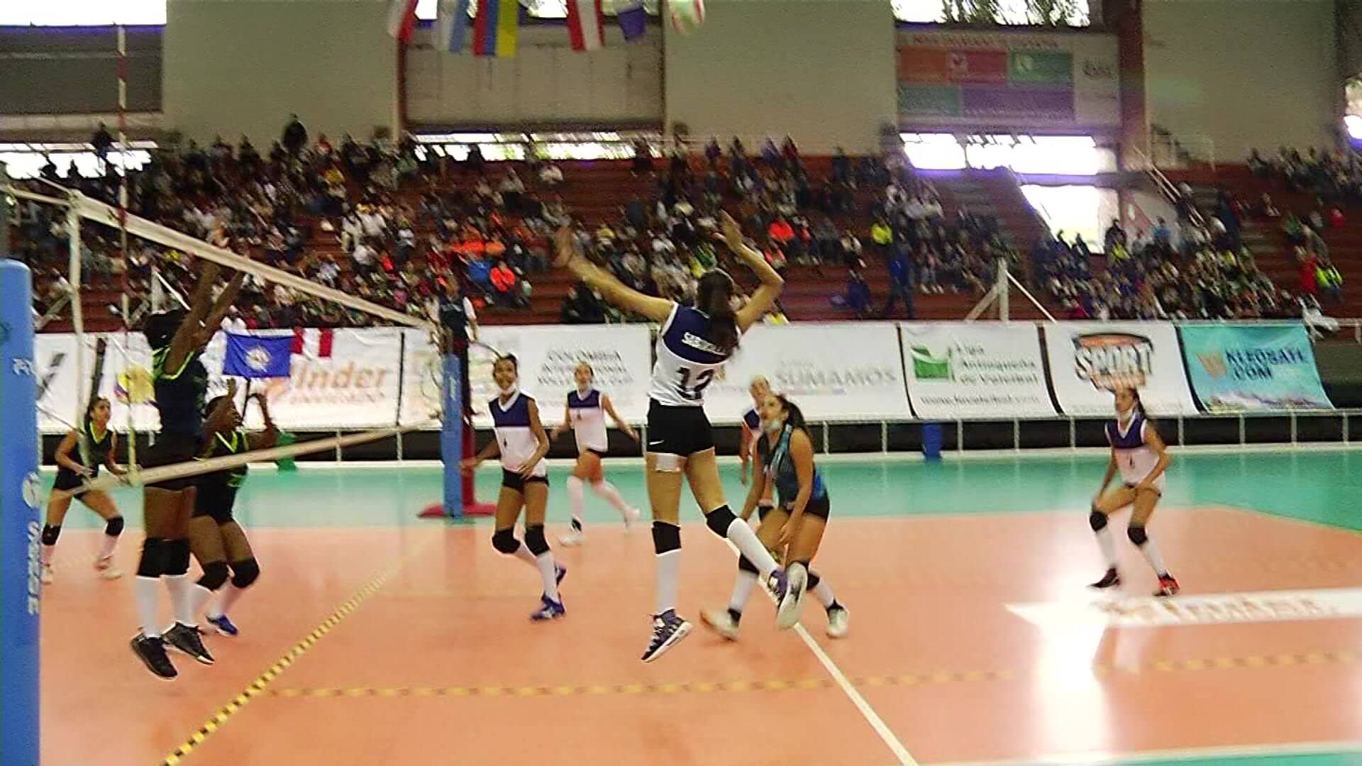 Sabavolley mostró su proceso en el Internacional Juvenil