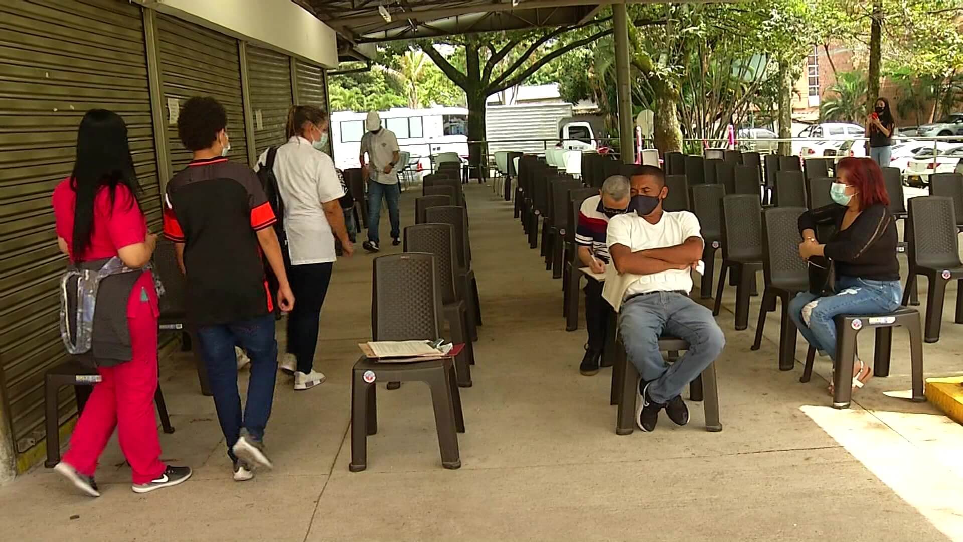 Tercera dosis en Medellín aun no comienza