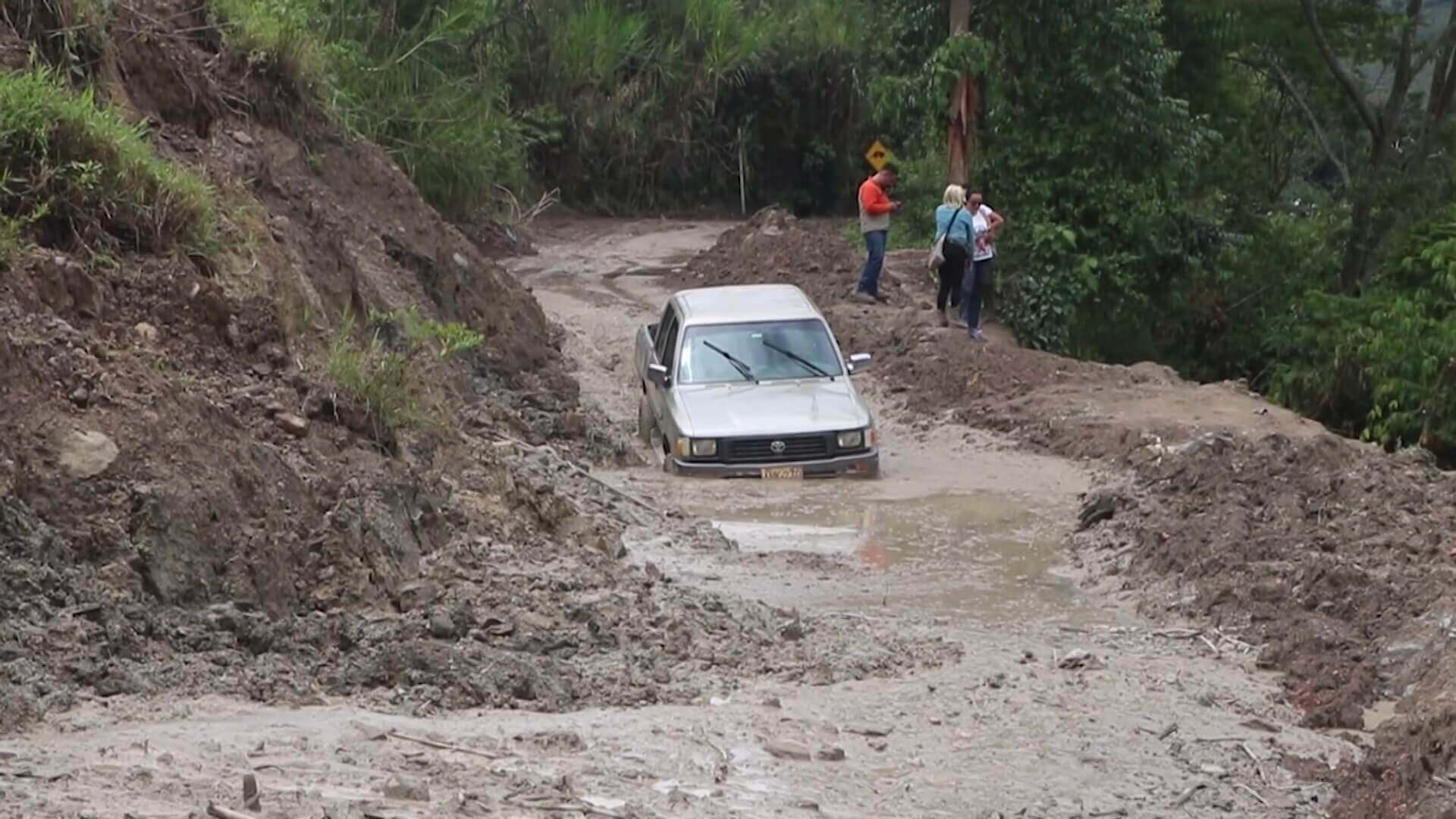 Viviendas y vías afectadas por el exceso de lluvias