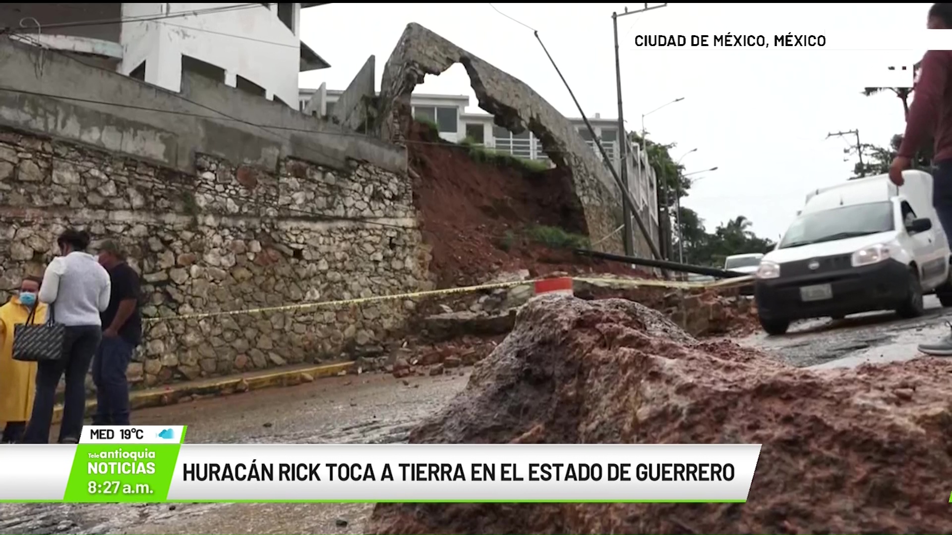 Internacional: Huracán Rick toca a tierra en el Estado de Guerrero