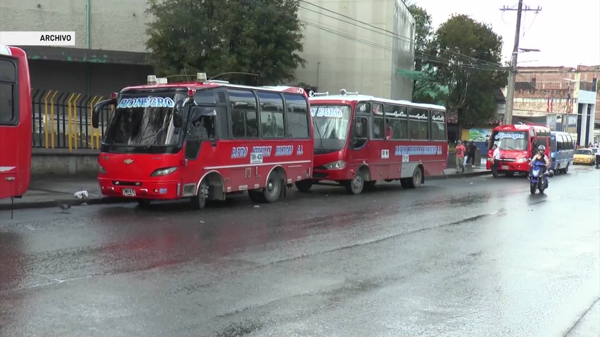 Con dificultades inició nuevo sistema de transporte público en Rionegro