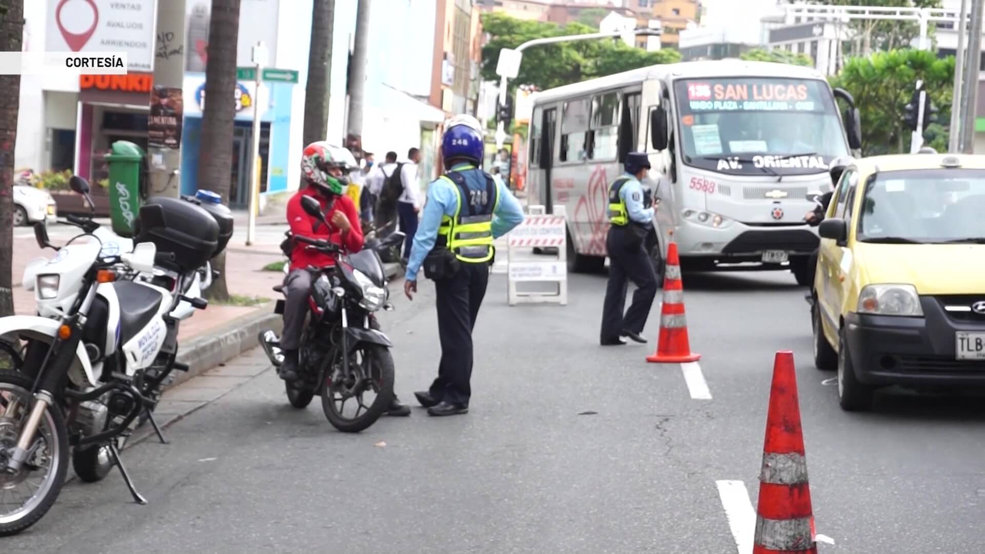 En Medellín hay déficit de más de 200 agentes de tránsito