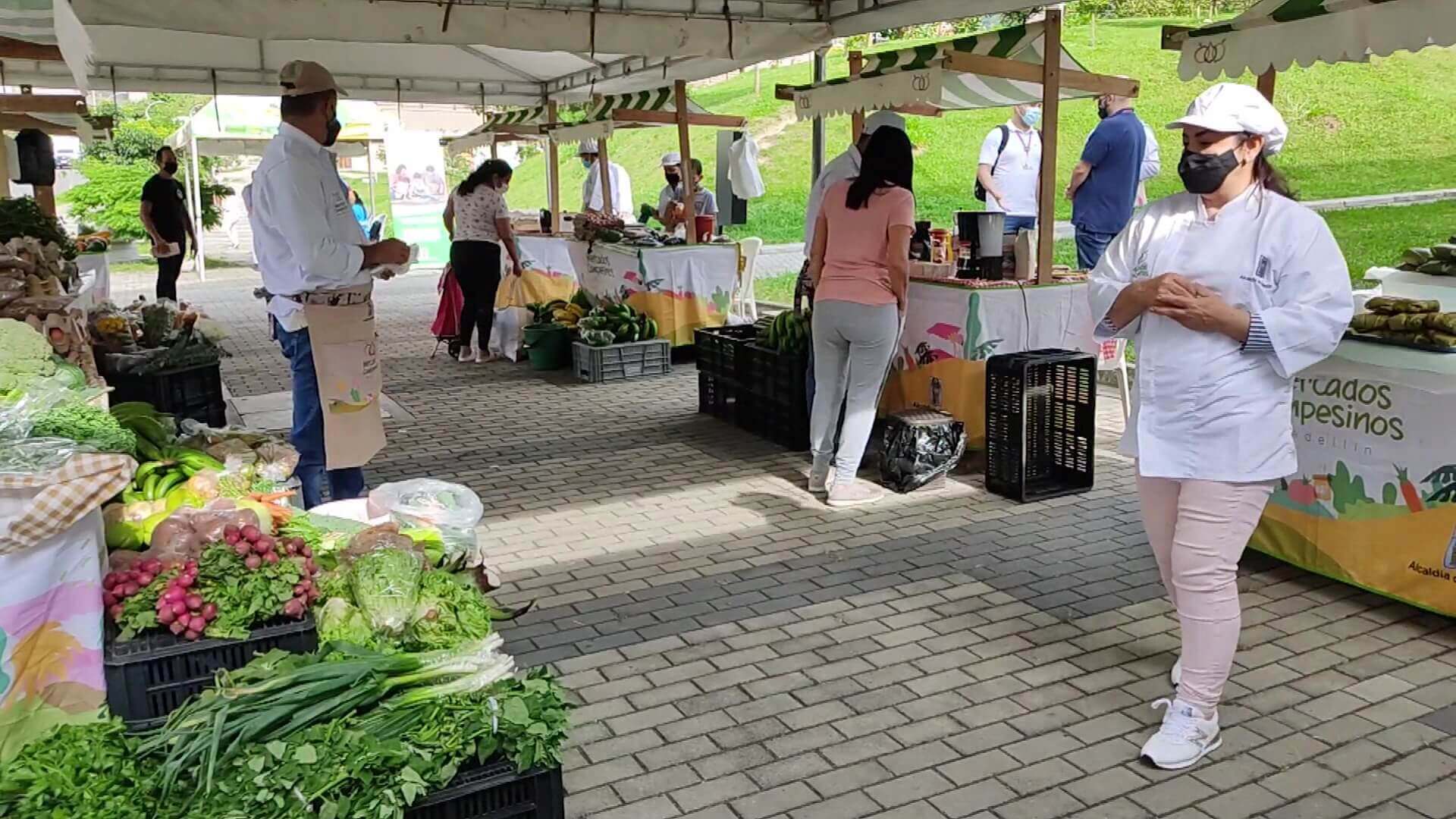 ‘Mercados Campesinos’ abre nuevo espacio en Robledo