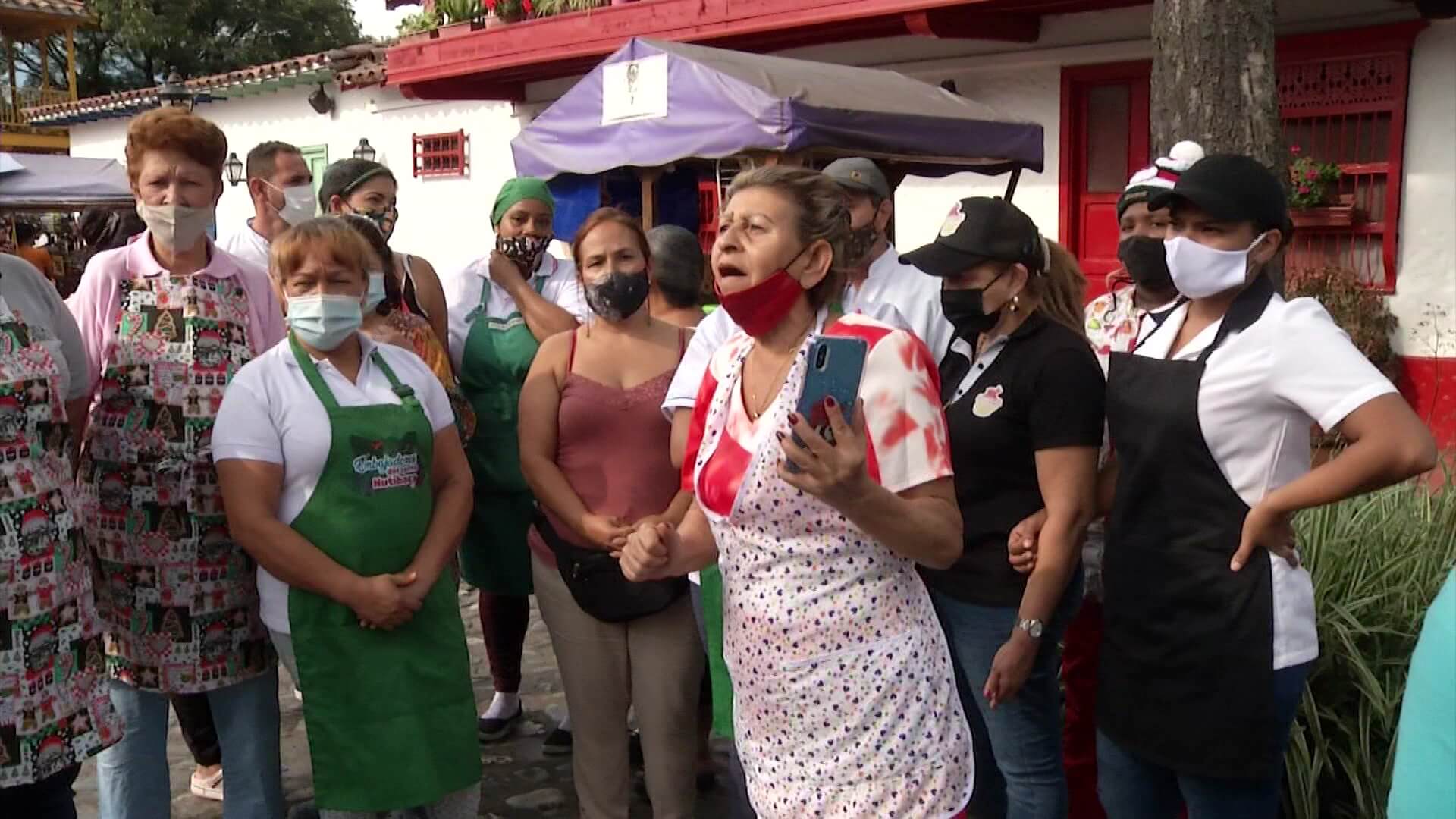 Comerciantes inconformes en el Pueblito Paisa