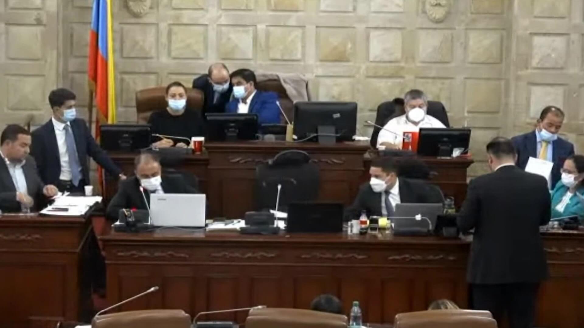 Debate por «legítima defensa» en proyecto de Seguridad