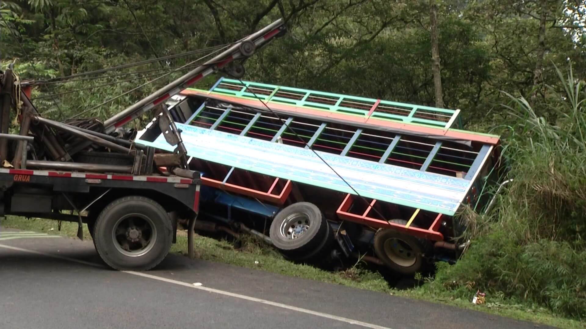 Prueba de alcoholemia al conductor de chiva accidentada es negativa