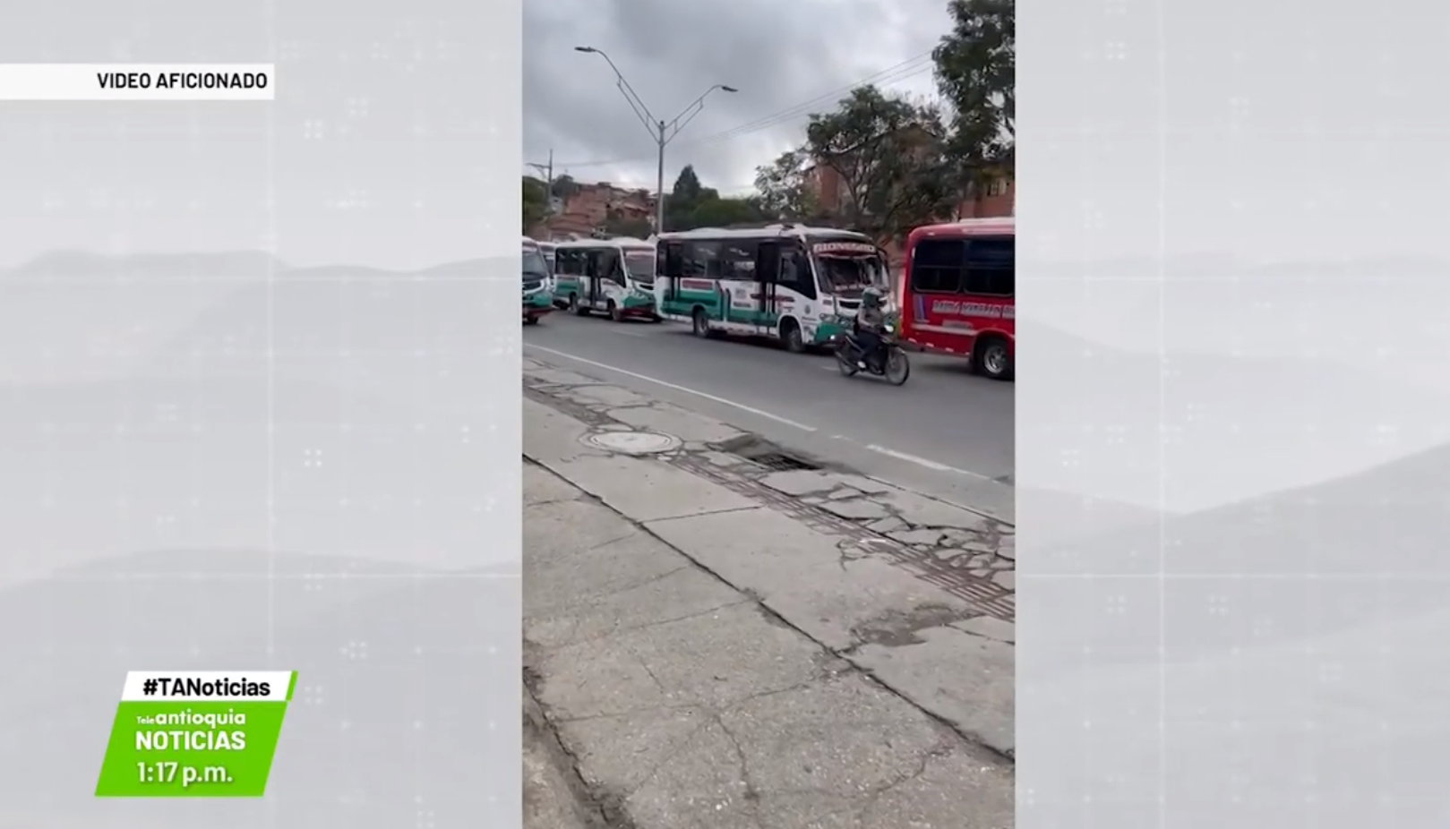 Se definirá si se levanta el paro de transportadores