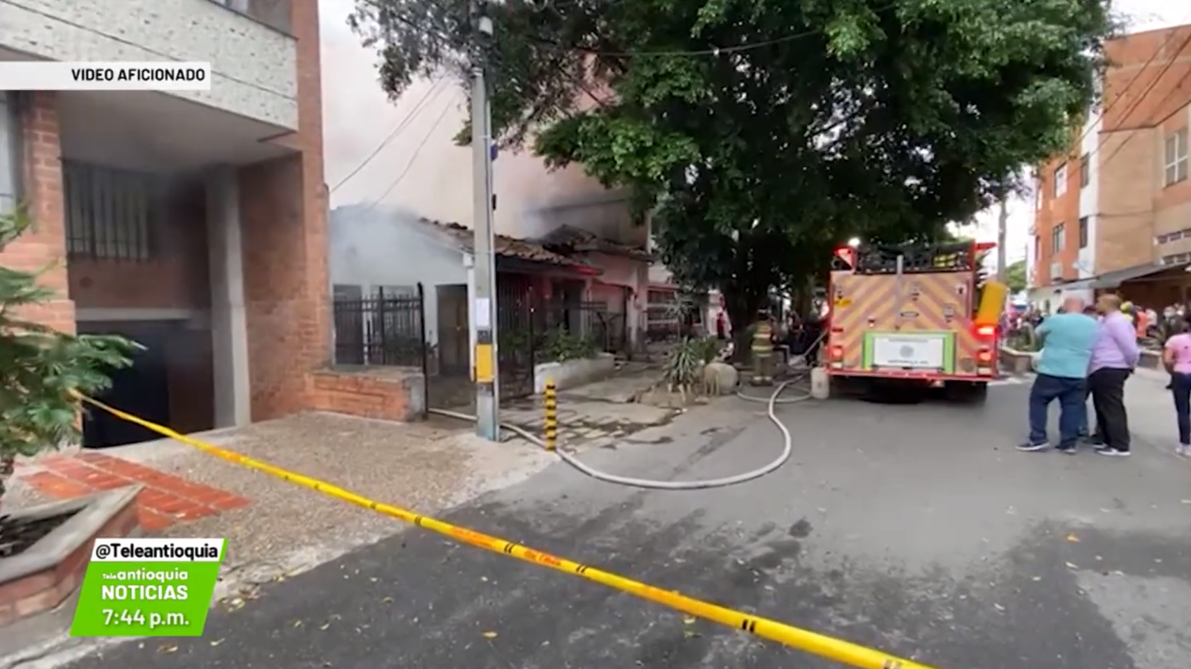 Controlado incendio estructural en sector de Laureles