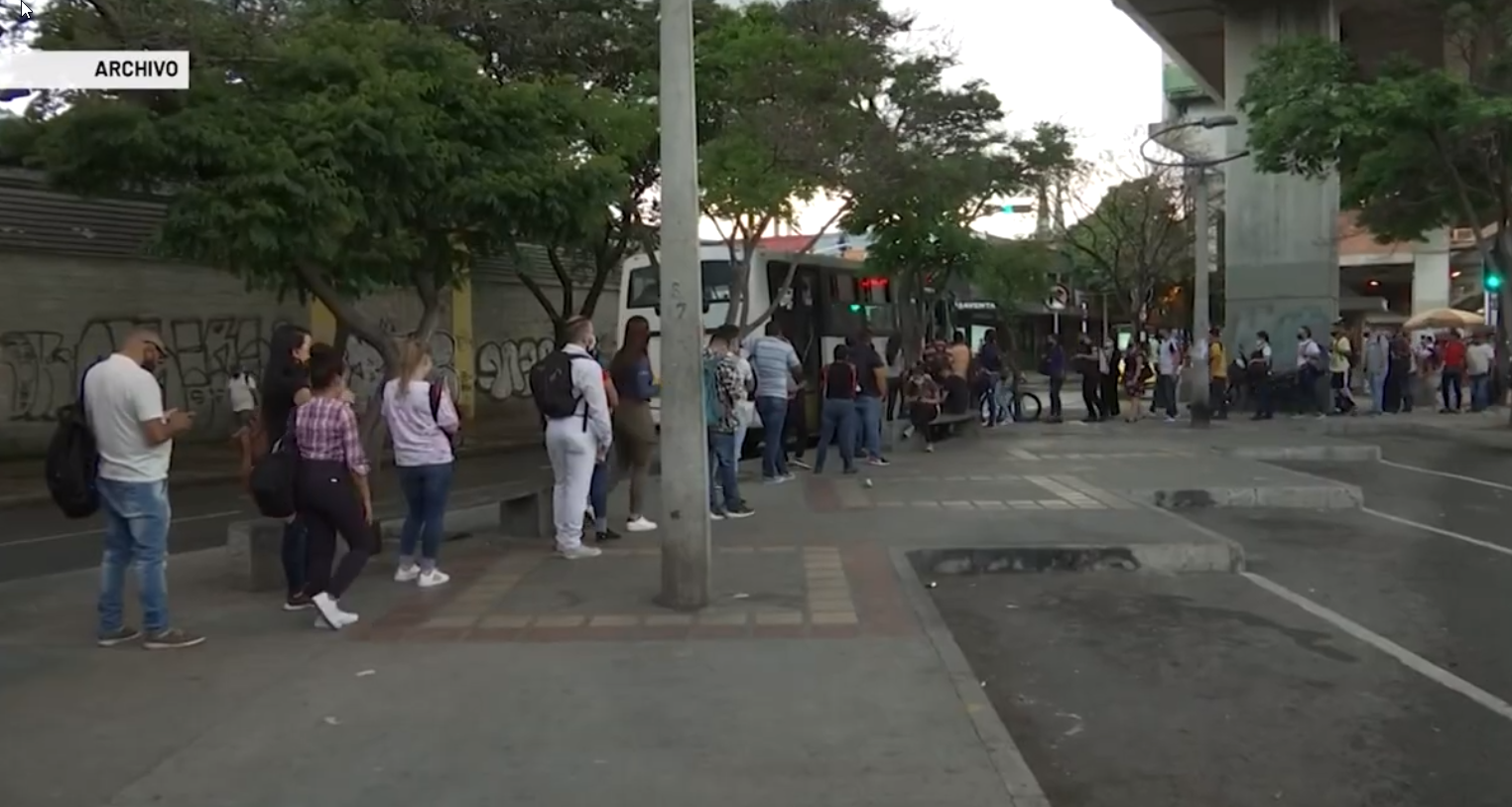 Metro dejaría de pagar por un año su deuda