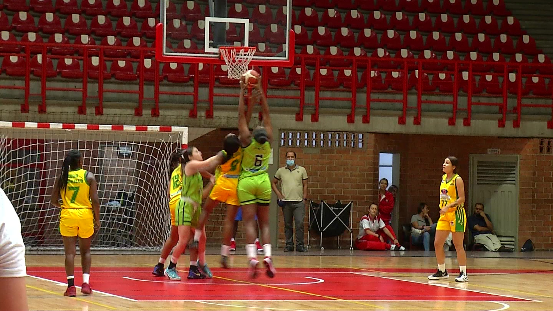 Definidos los cuartos de final de Liga Femenina de baloncesto