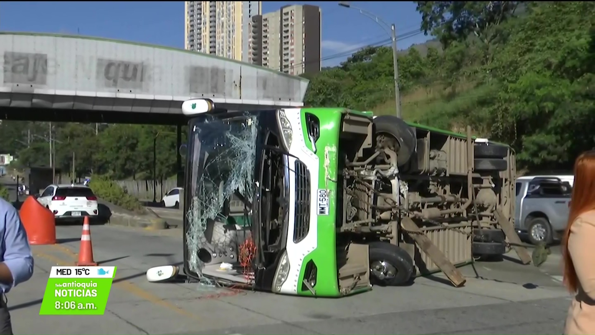 Un menor lesionado tras accidente de bus en Niquía