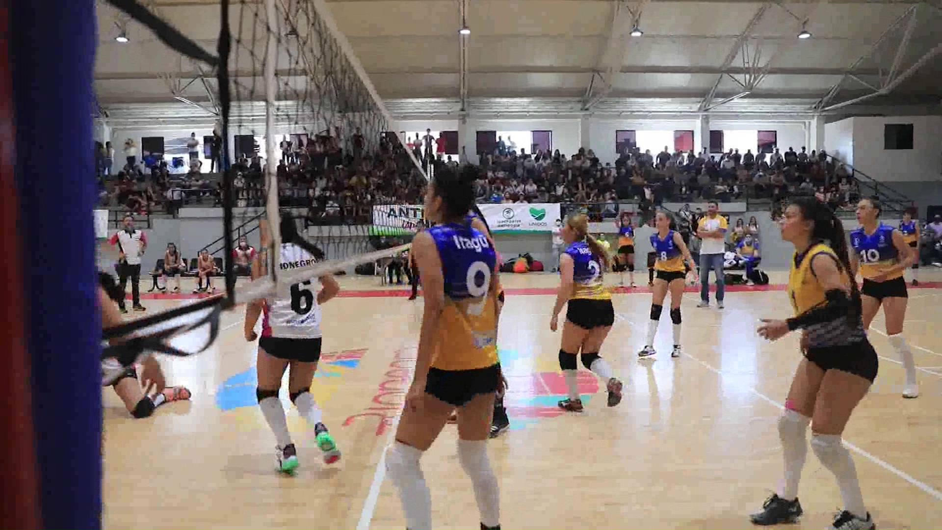 Itagüí, campeón del voleibol femenino