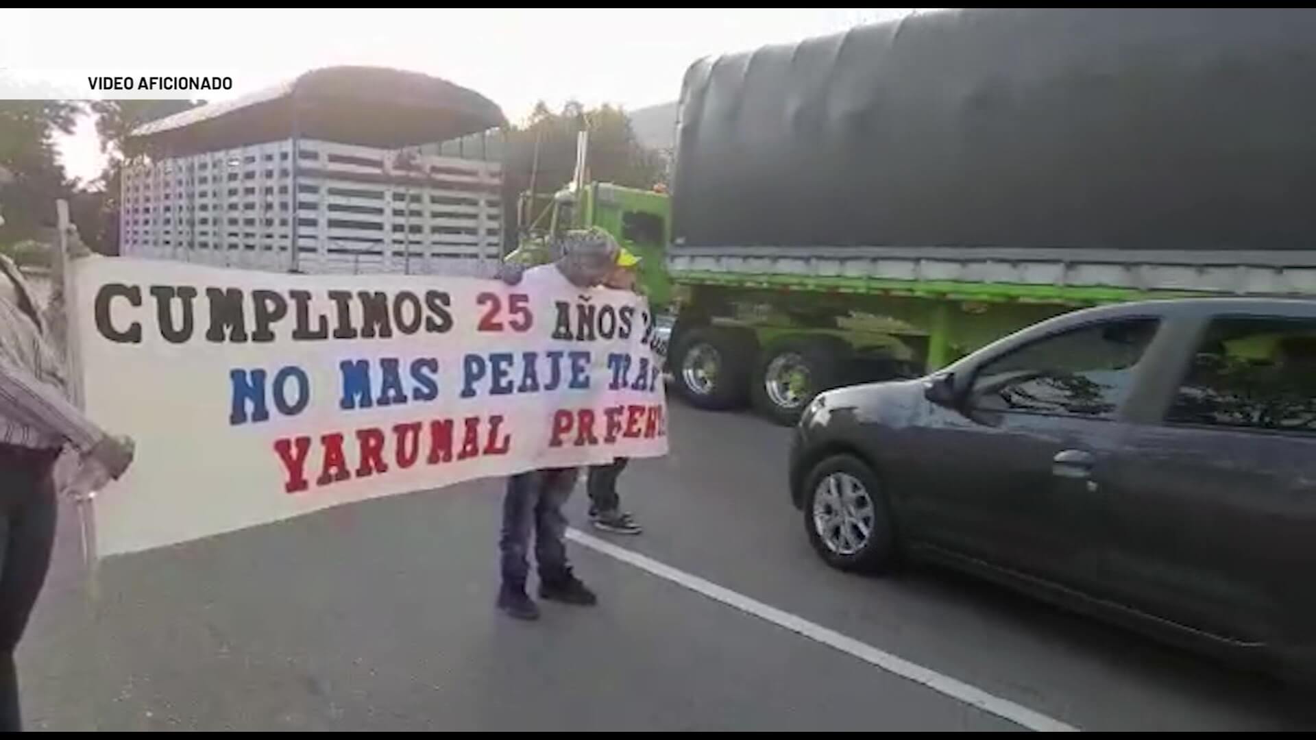 Siguen protestas por peajes de la zona norte