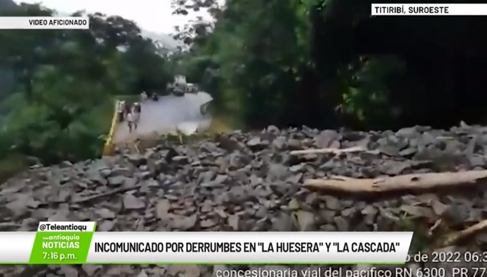 Incomunicado por derrumbes en La Huesera y La Cascada