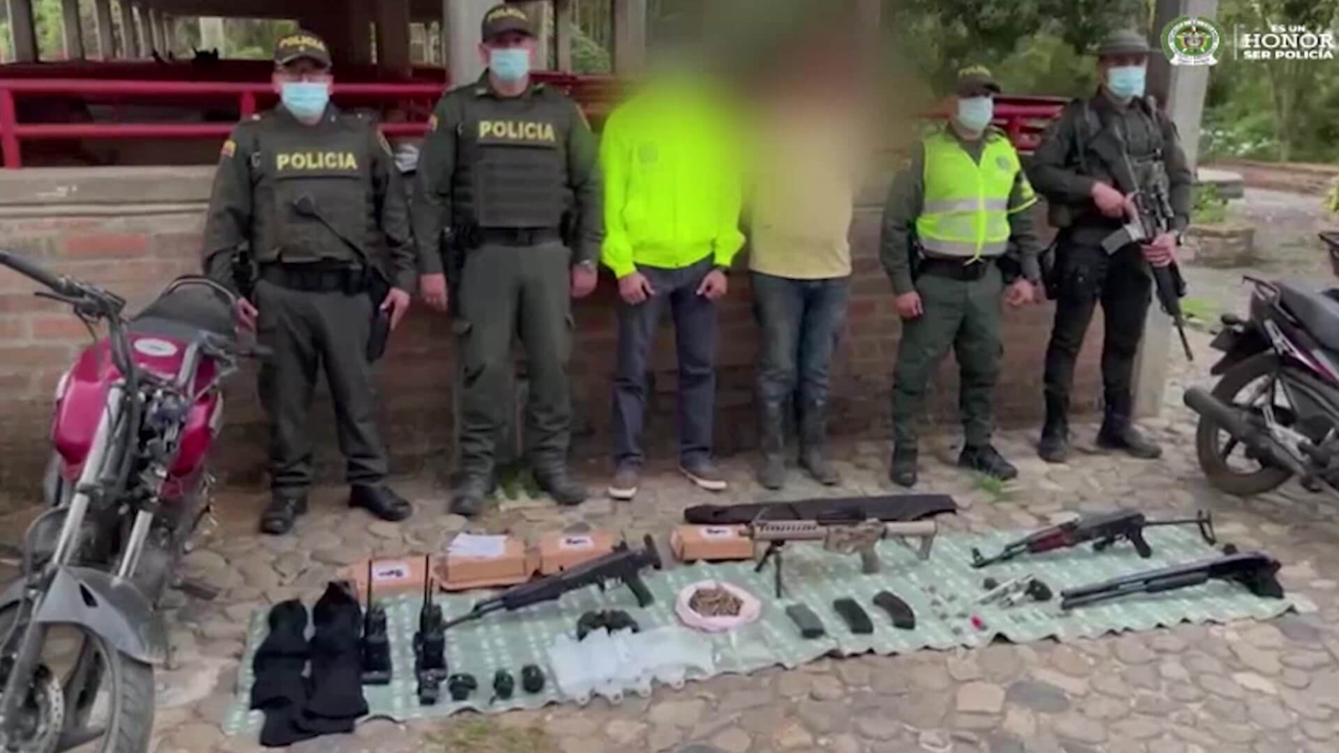 Capturado extranjero con armas de largo alcance