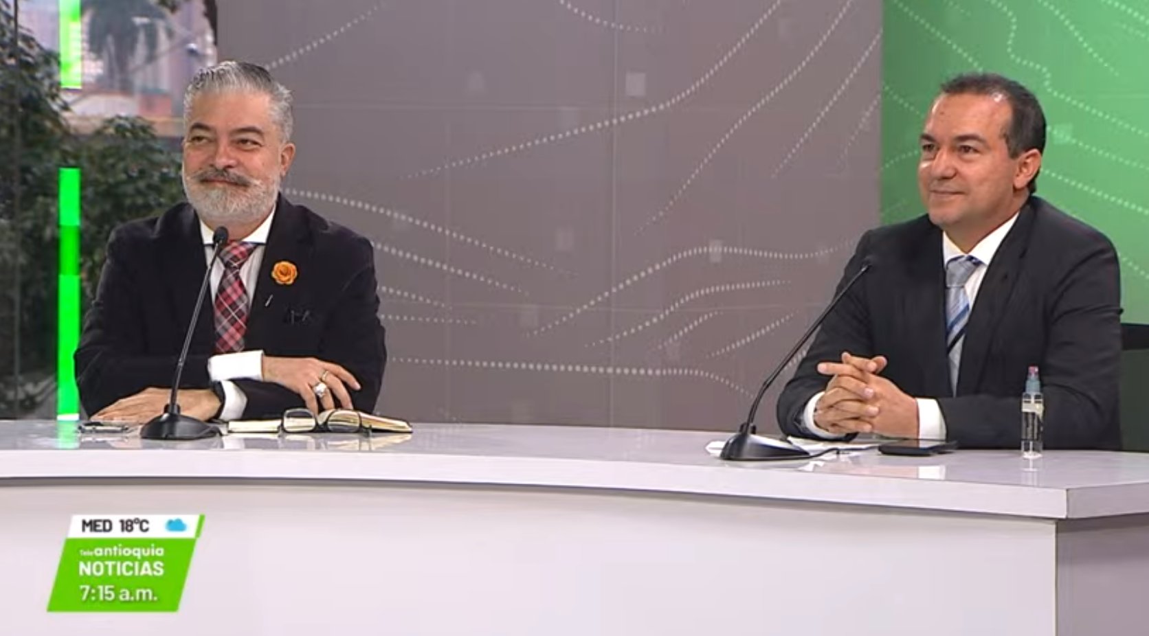 Juan Velásquez y Rubén Benjumea, periodistas y analistas políticos