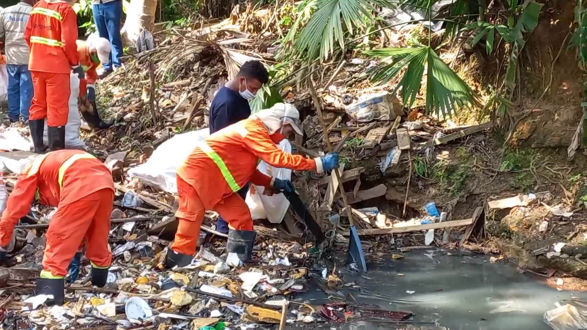 En día mundial del agua, ayuda para quebrada Santa Elena en Caucasia