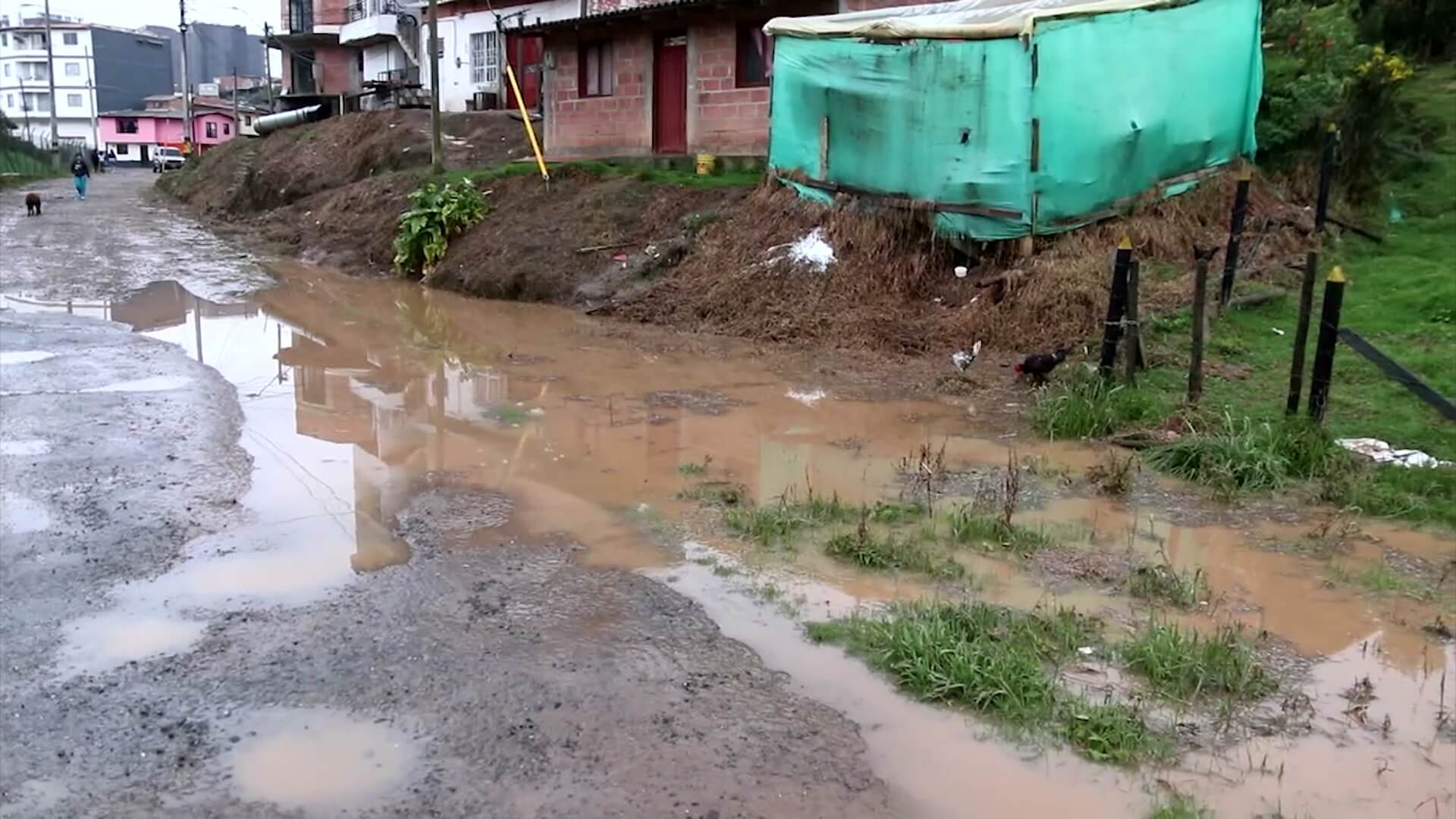 Granizada e inundaciones afectan a cinco zonas