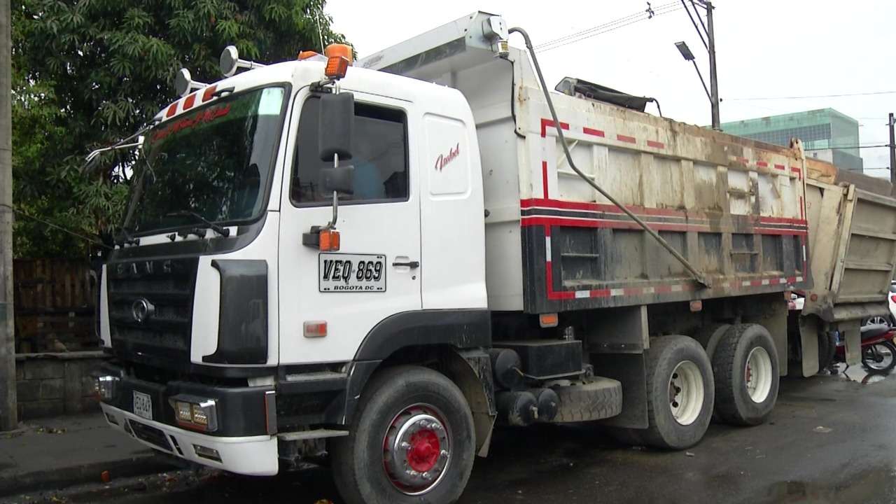 Transporte pesado se queja de pérdidas por pico y placa