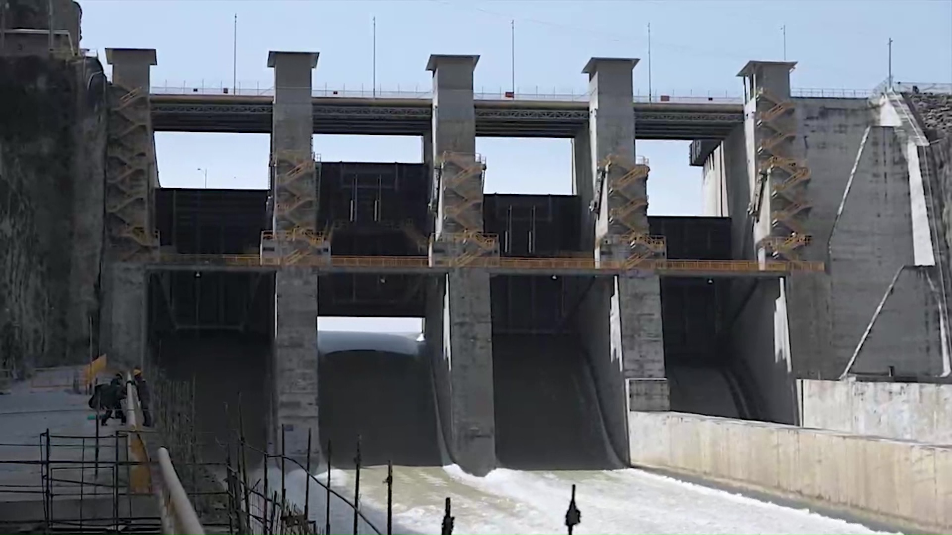 Desacuerdo por contratistas de Hidroituango