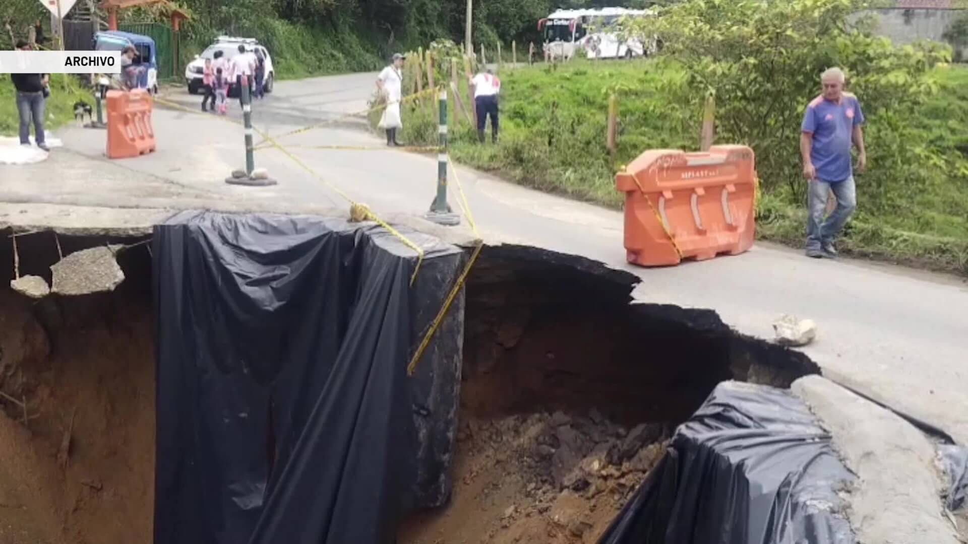 Malla vial departamental afectada por lluvias