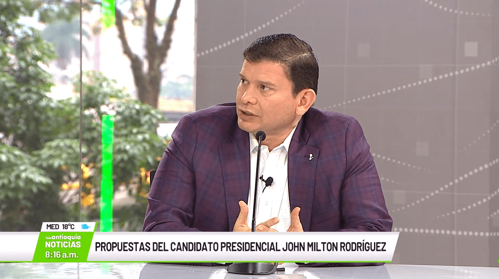 Entrevista con John Milton Rodríguez, candidato presidencial