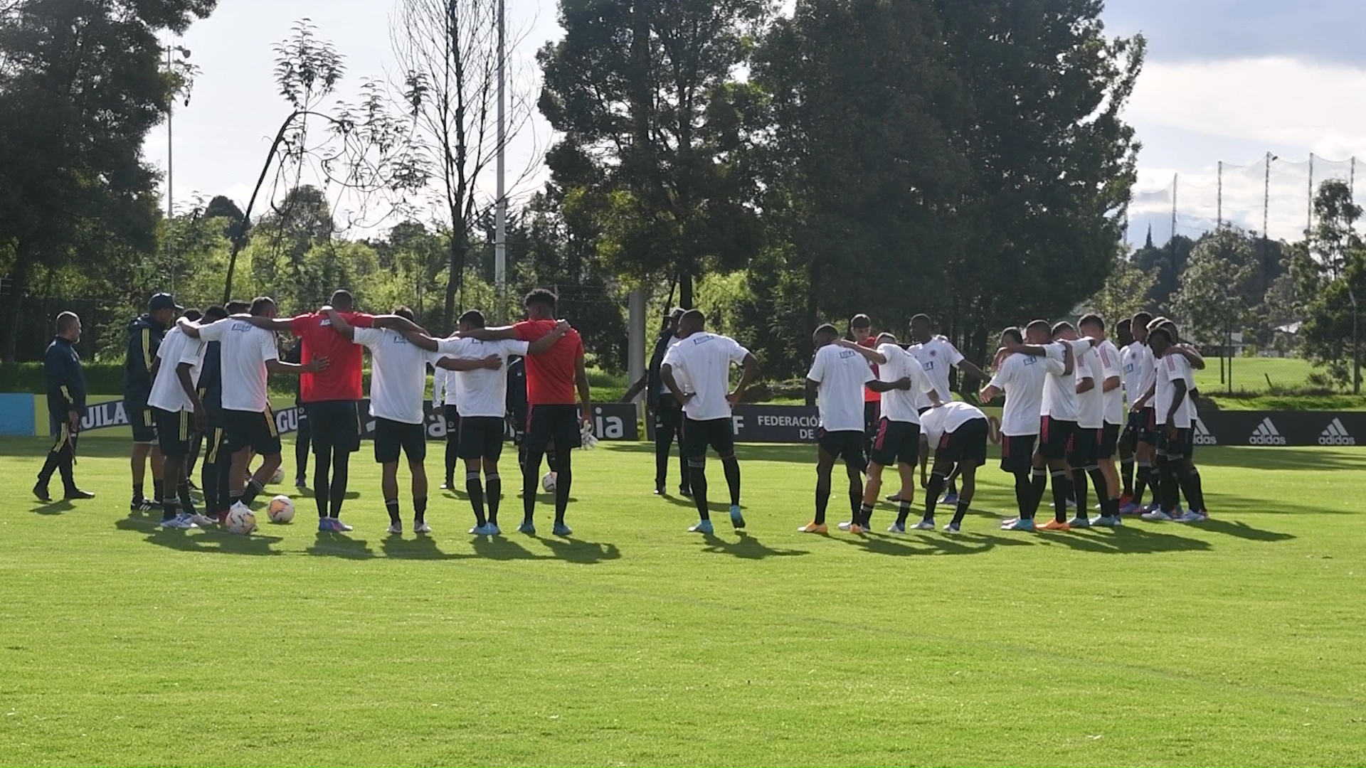 Colombia sub 20 viajó a Francia para jugar torneo amistoso