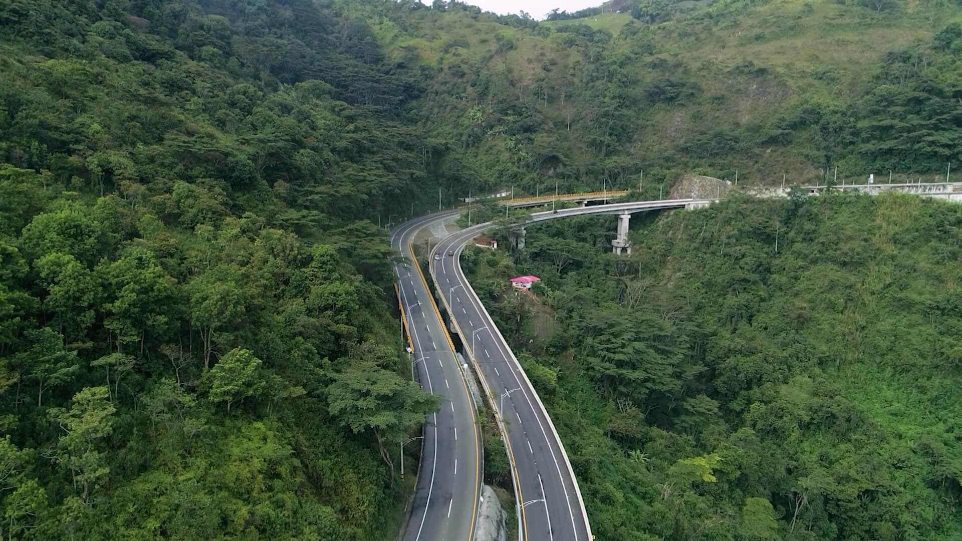 Lista la doble calzada entre Medellín y Santa Fe de Antioquia