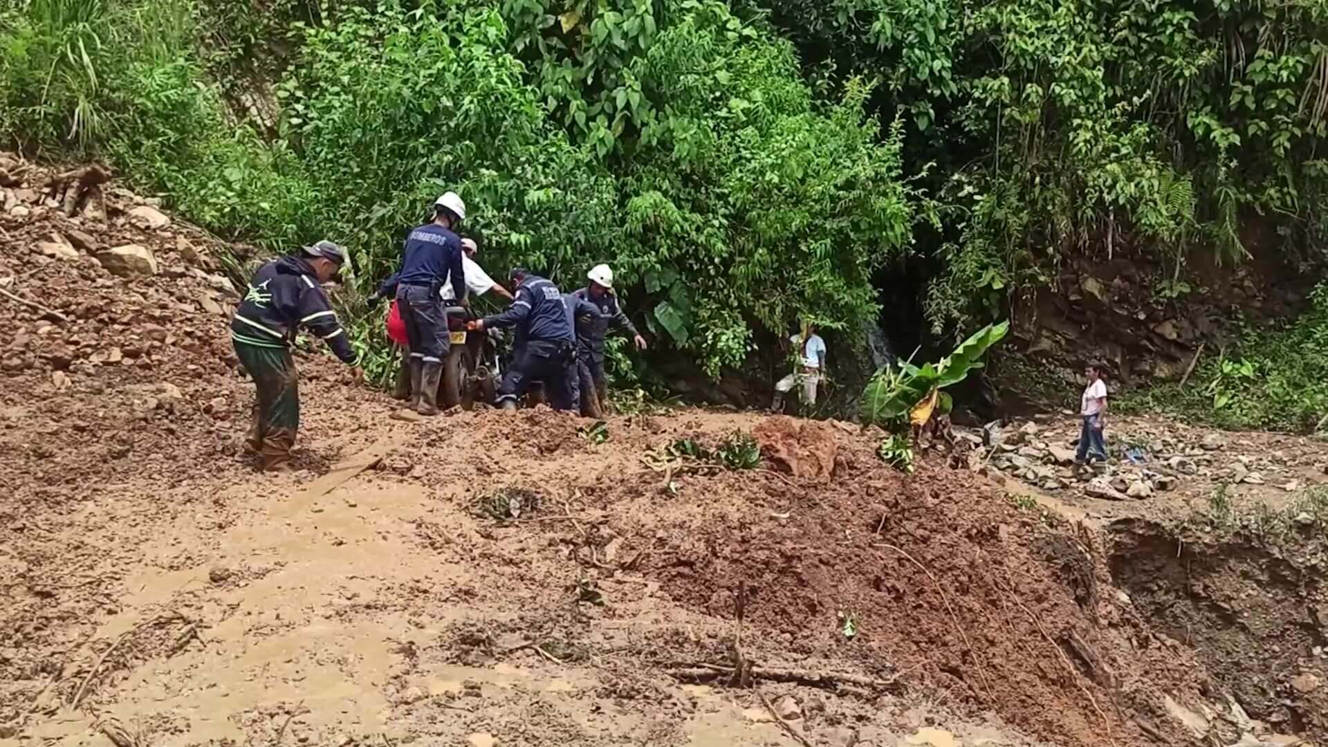 Lluvias y derrumbes dejan sin vivienda a 18 familias en Concordia