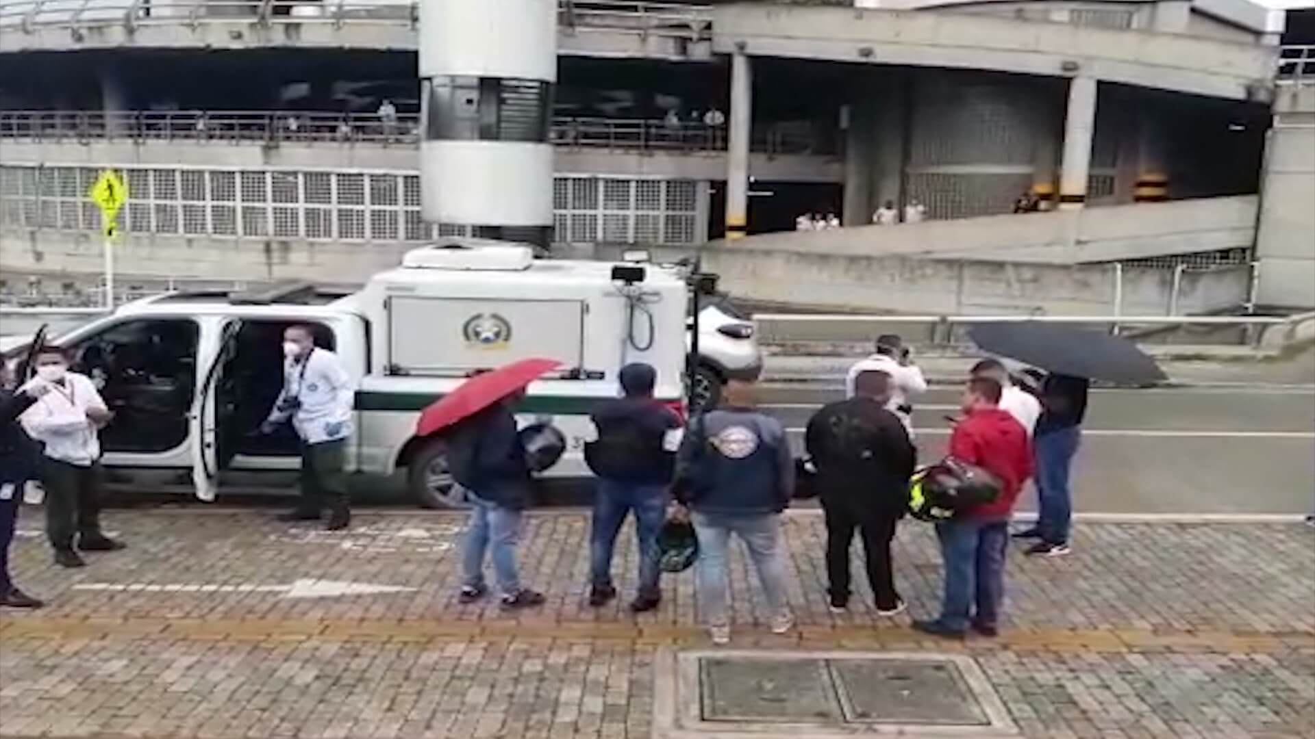 Recuperan un cuerpo del río Medellín