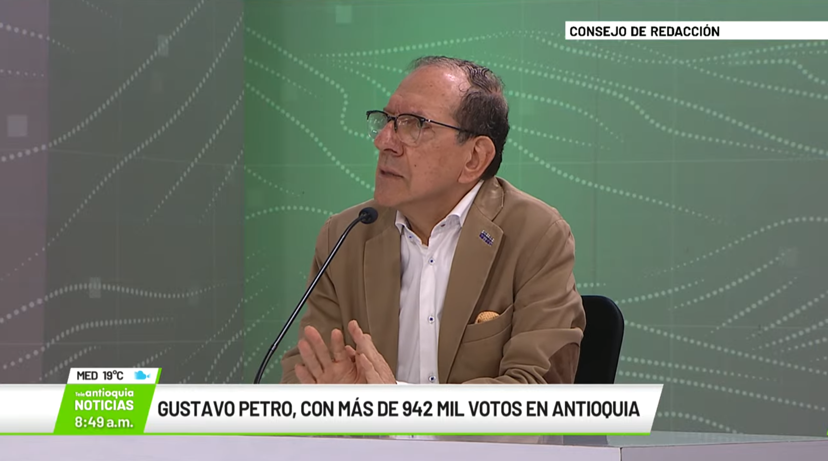 Entrevista con Fernando Vera, periodista experto en política