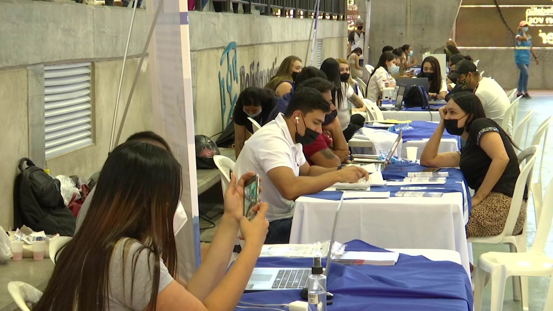 Gobierno destaca generación de empleos