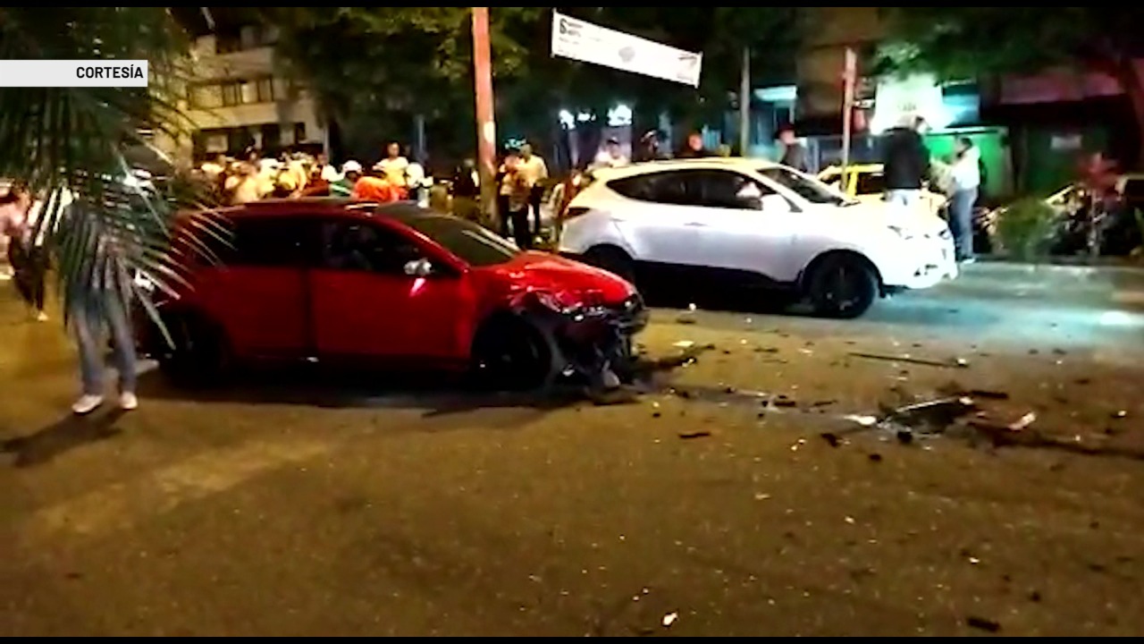 Seis heridos tras accidente de cuatro vehículos