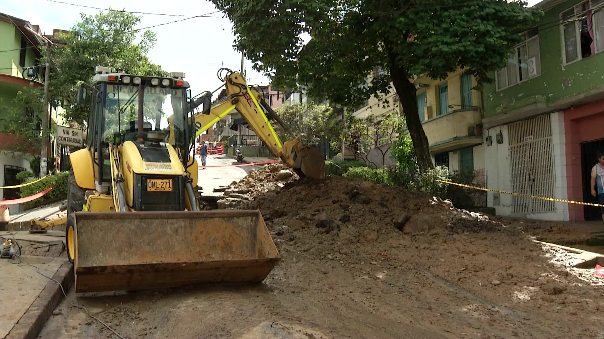 Daño en acueducto inundó la 45