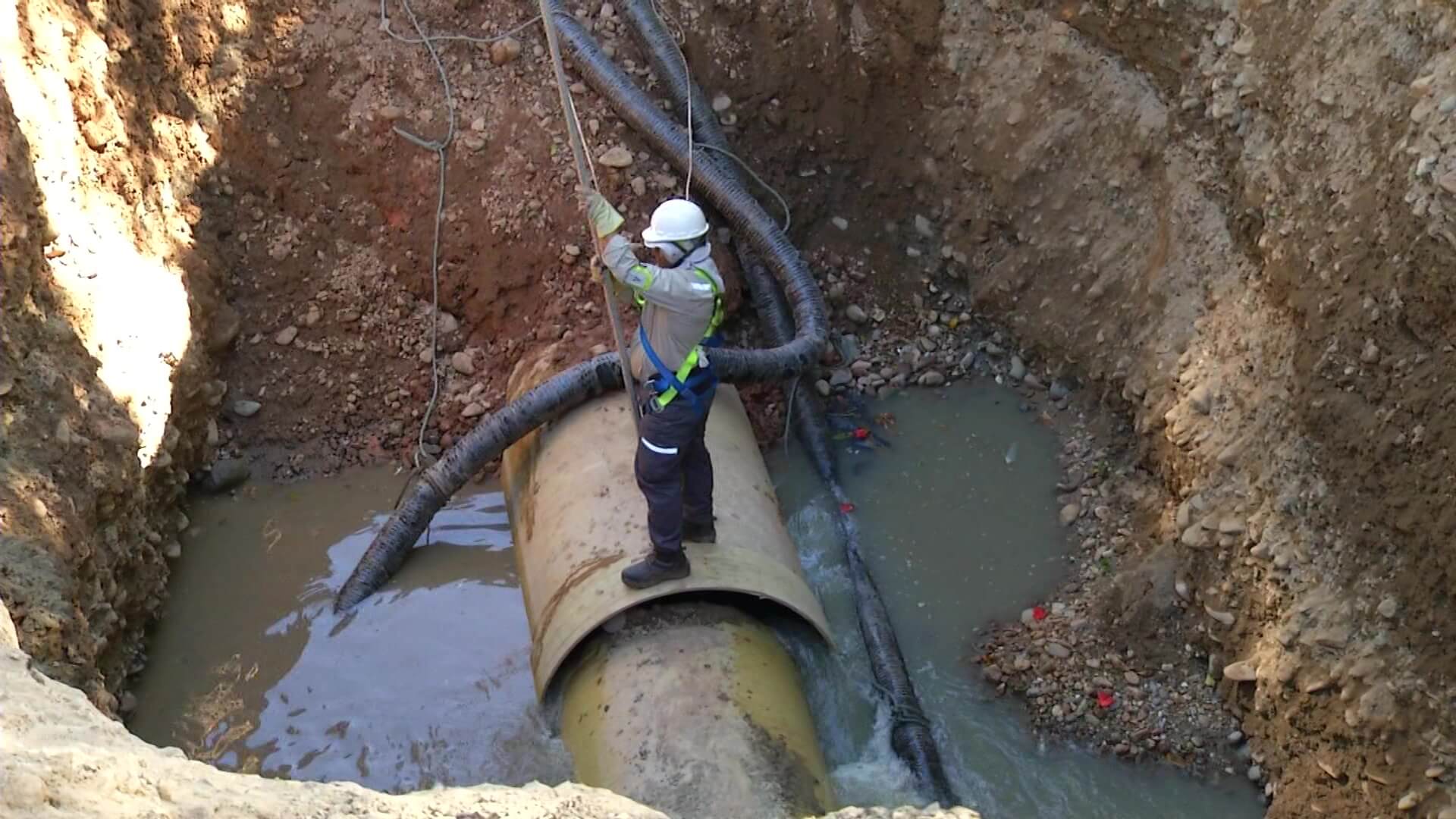 Mañana instalarán tubería en AV. Regional