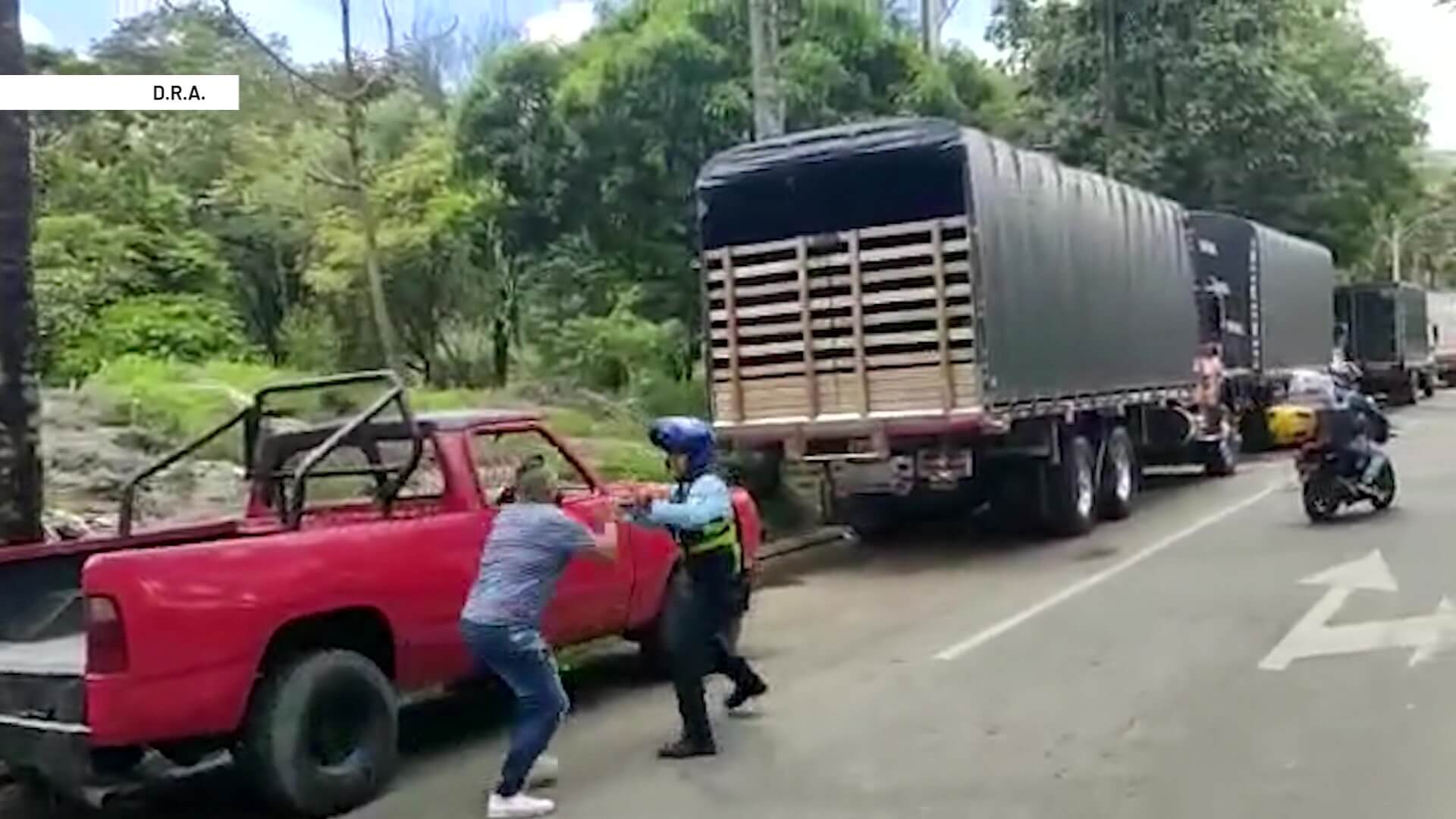 Otra pelea entre un conductor y un guarda