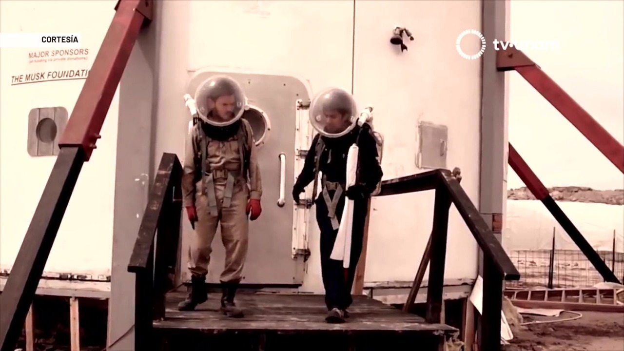 Futuros astronautas preparados en Medellín
