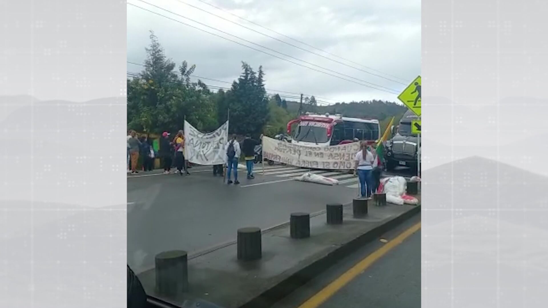 Avance para construir puente peatonal en Guarne