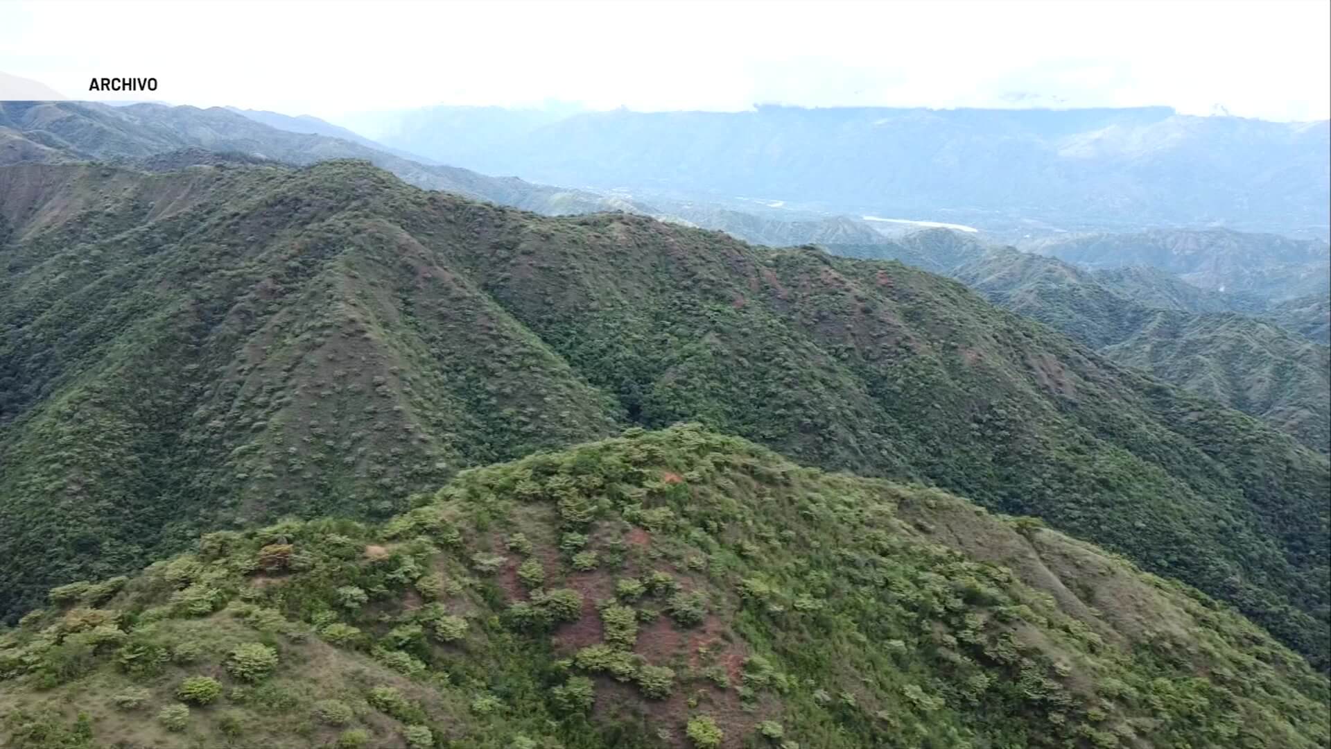 Dos mil personas confinadas por miedo en Antioquia