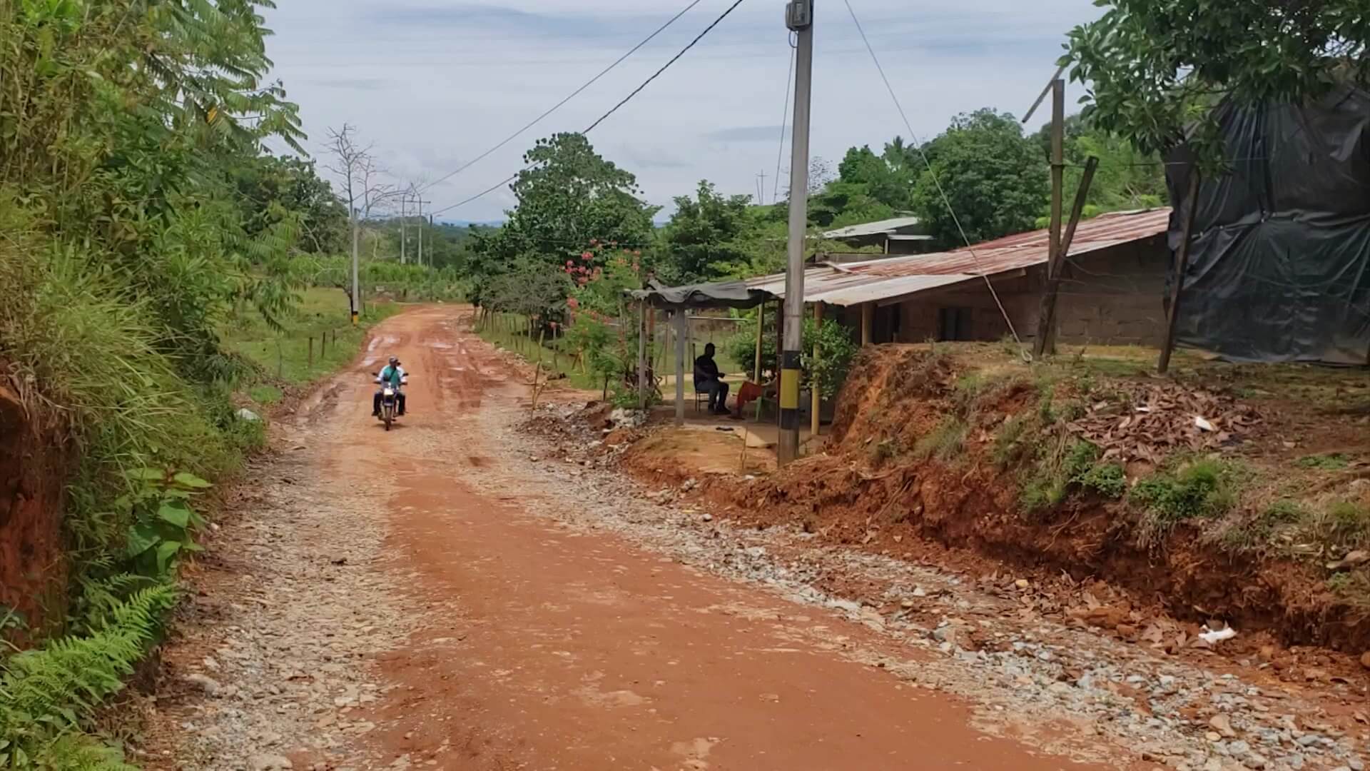 Ilegales siembran terror en el Bajo Cauca