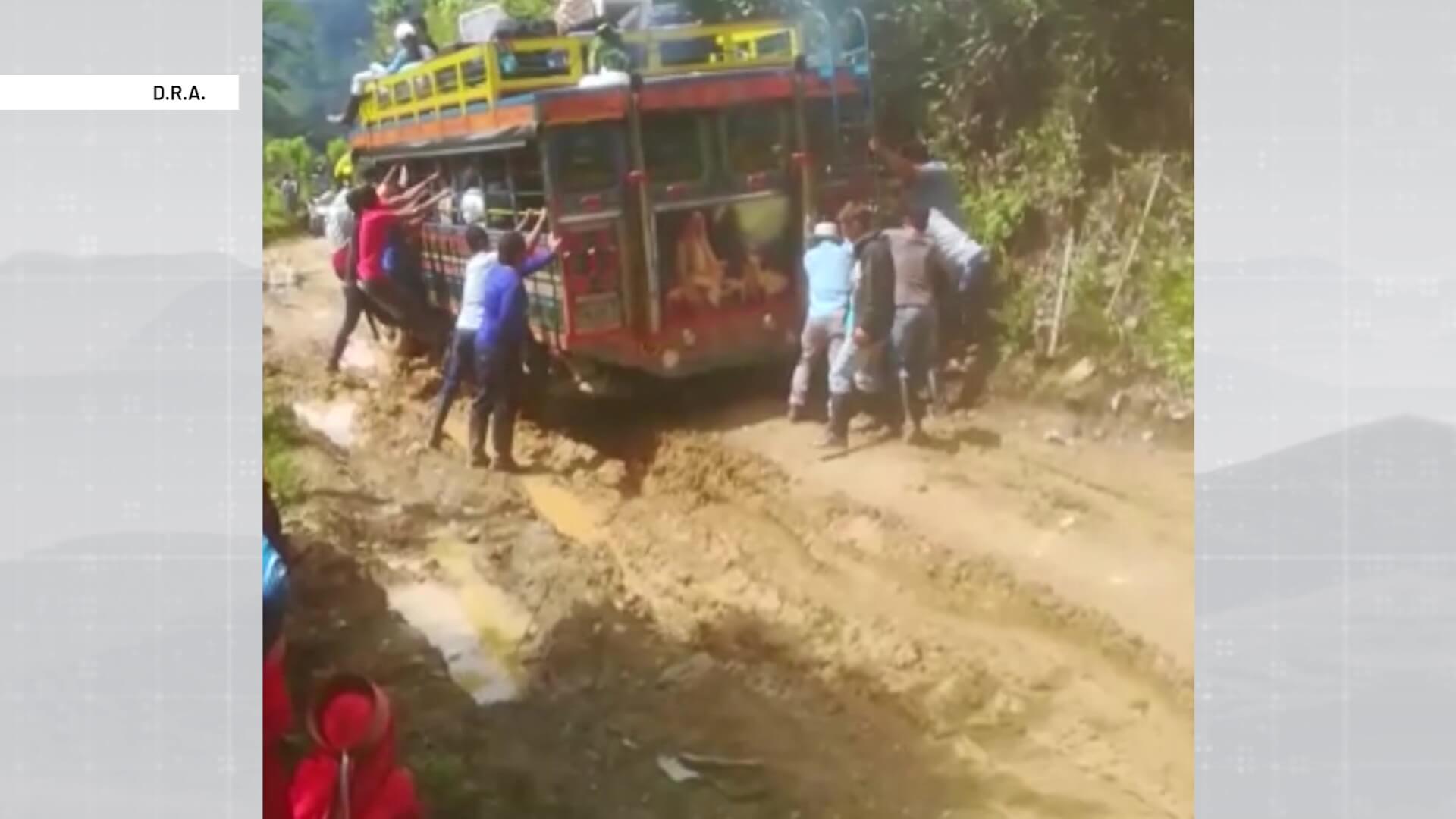 Nueve mil campesinos incomunicados en Ituango