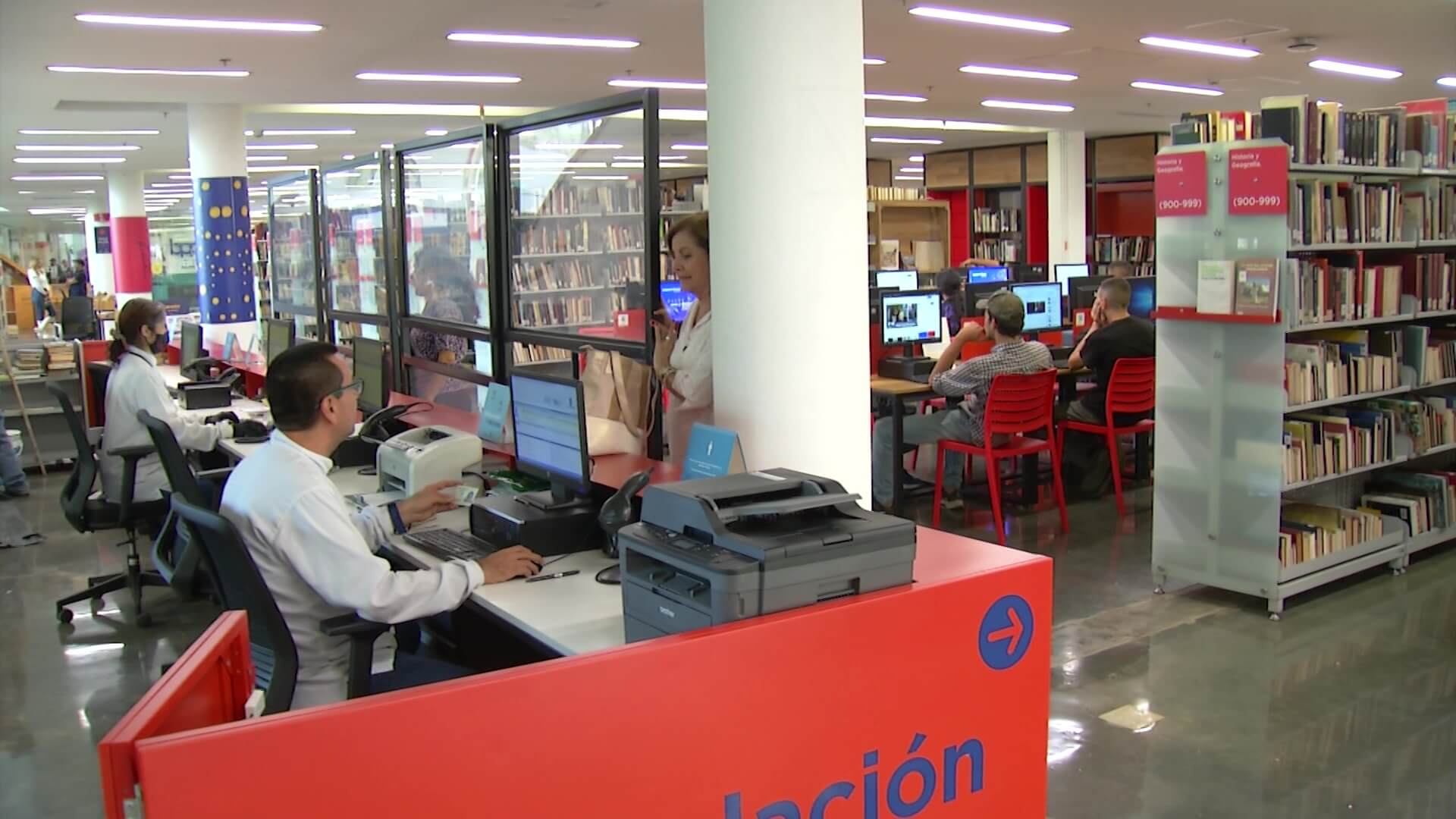 La Biblioteca Pública Piloto cumple 70 años