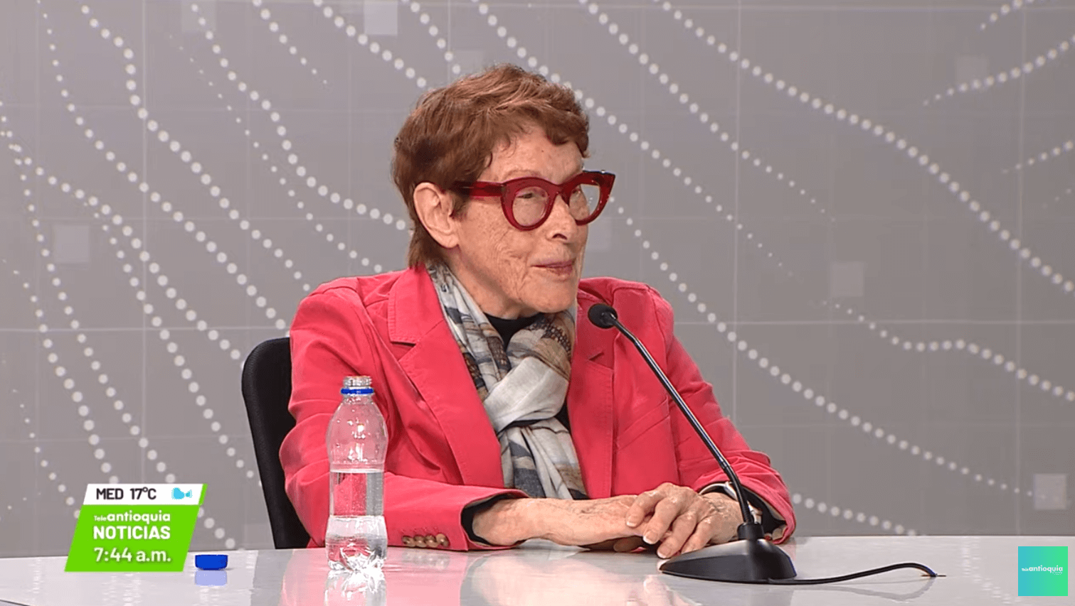 Entrevista con María Vélez de Berliner, docente de Seguridad Gwu