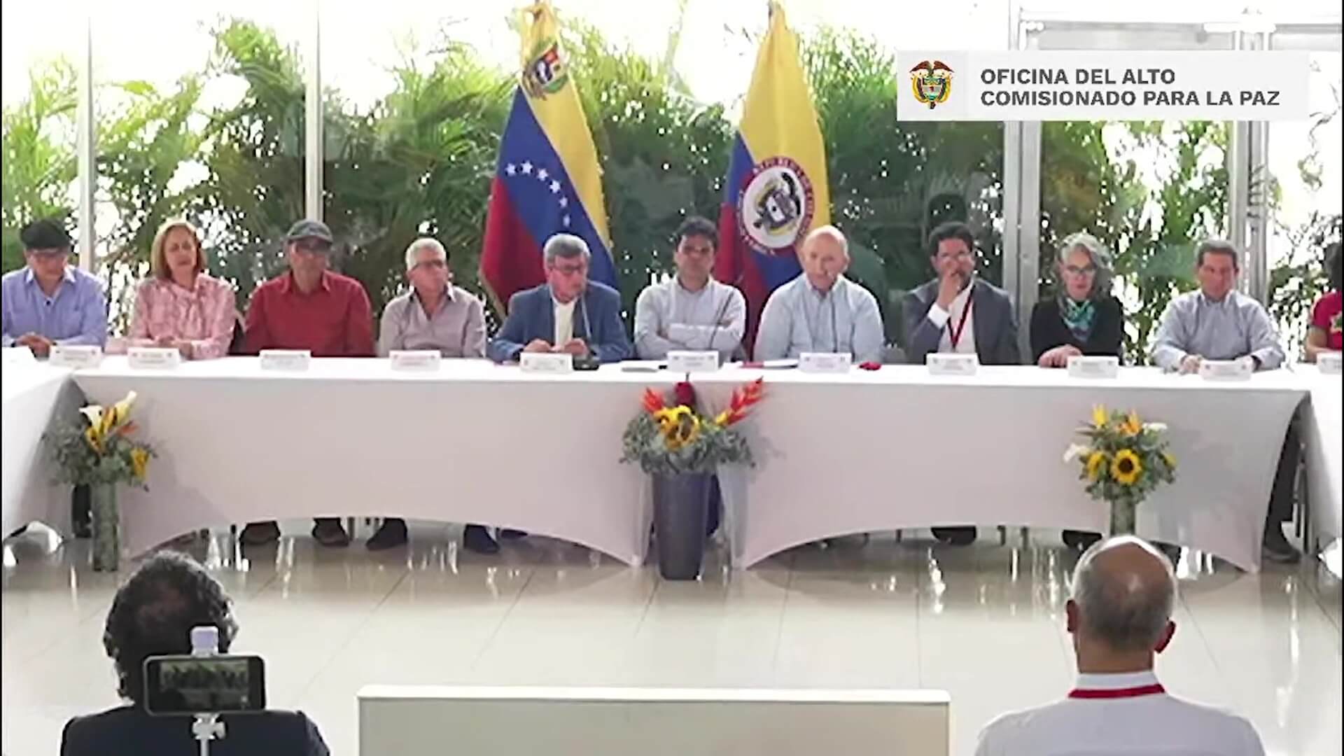 Terminó primera ronda de diálogo con ELN